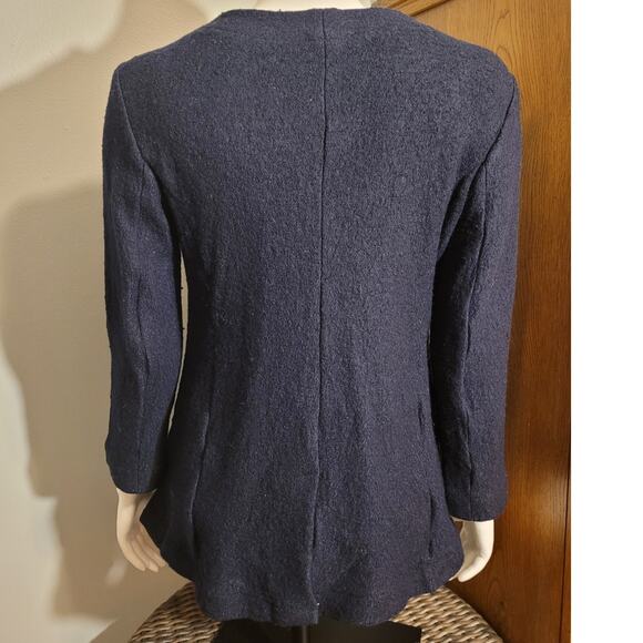 GAP Navy Blue Minimalist Button Jacket S Textured Knit Crest Buttons Old Money - Picture 5 of 11